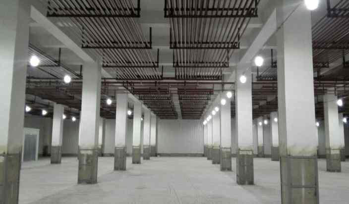 搭建大型冷庫造價約多少錢一平方米